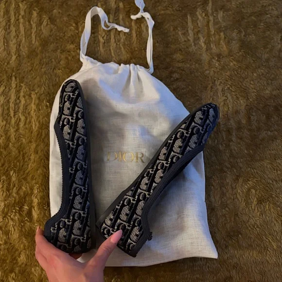 Dior Navy Blue Oblique Ballet Flats 🥿 - Picture 1 of 5